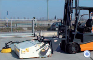 Edilzeta Multi-Purpose Bucket Sweeper - BSP 150